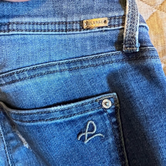 DL1961 Skinny Jeans with rips - Picture 10 of 11